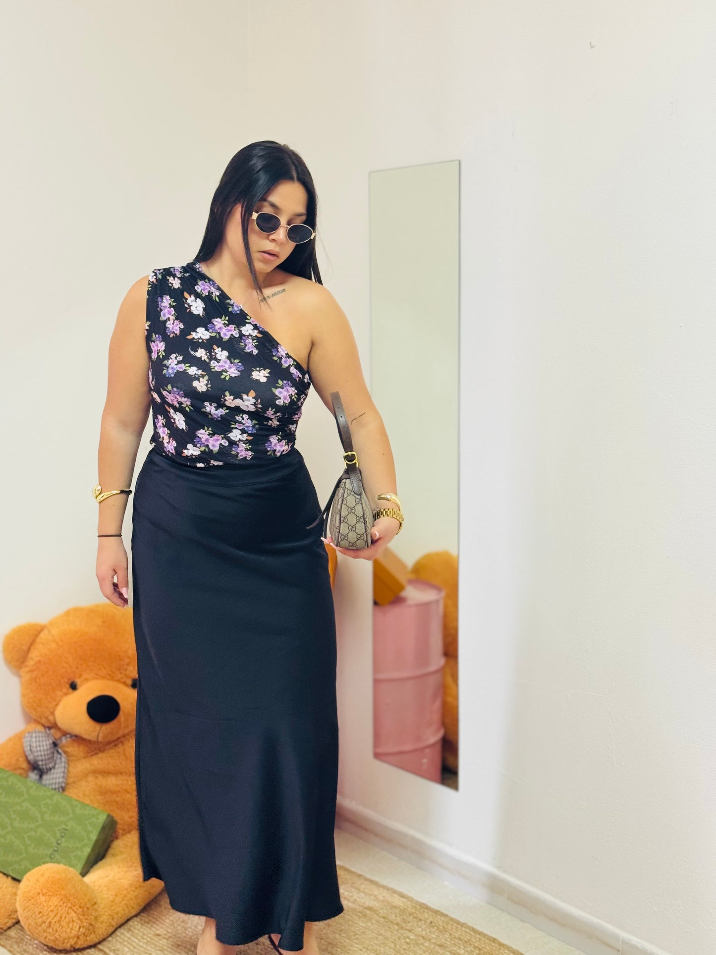 TOP FLOWER ONE SHOULDER