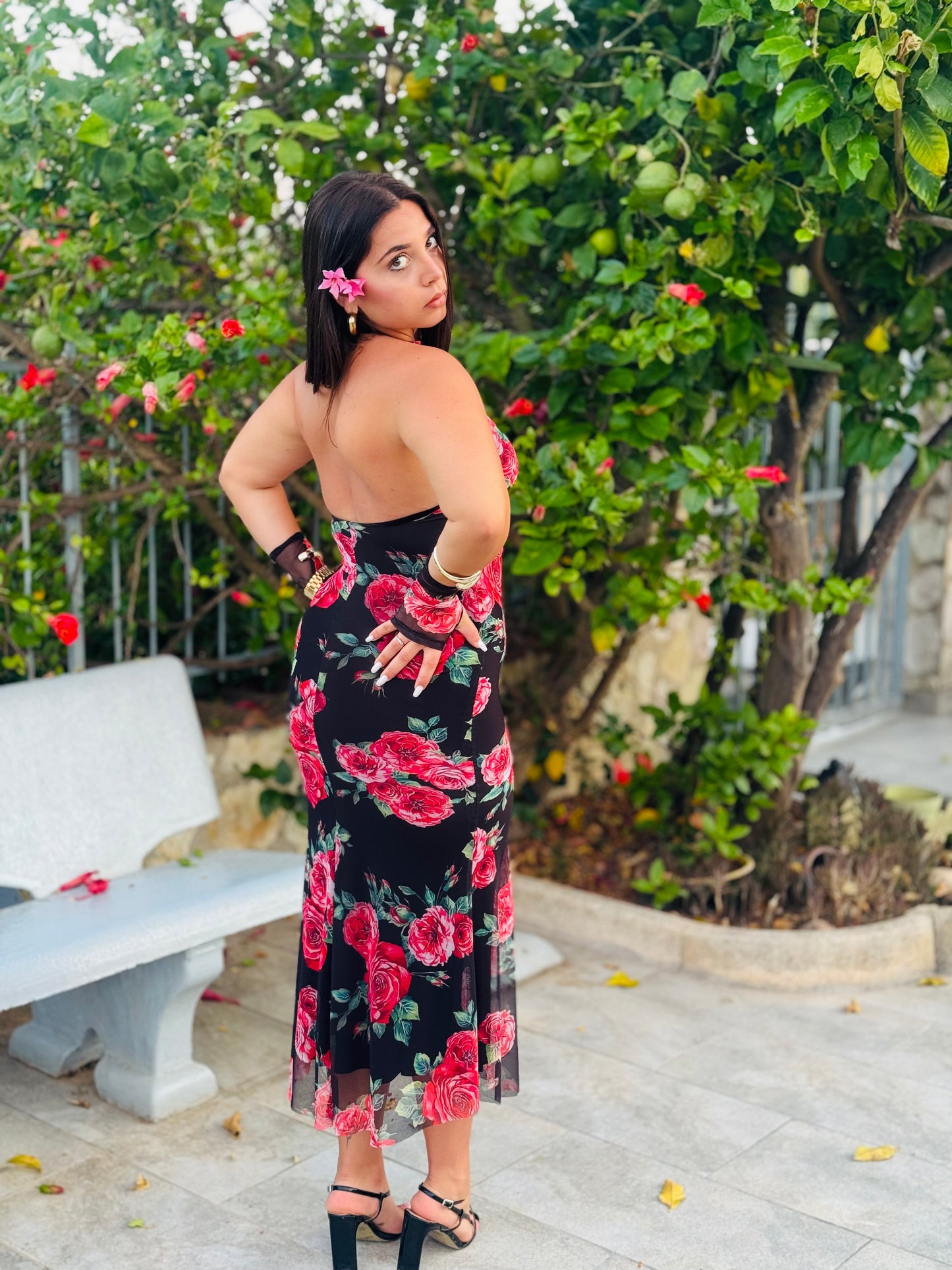 Abito Midi Floreale con Collo Halter