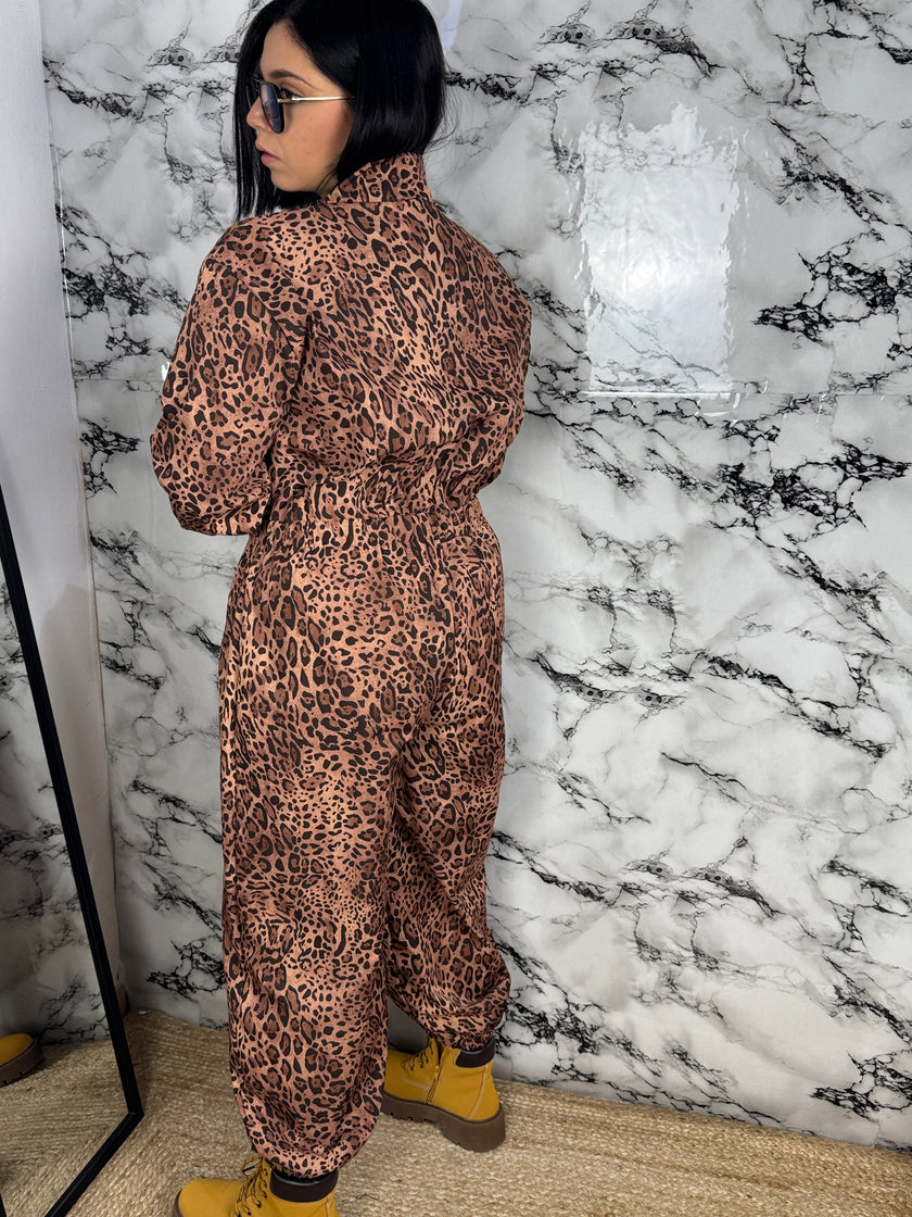 TUTA LEO – WILD ATTITUDE