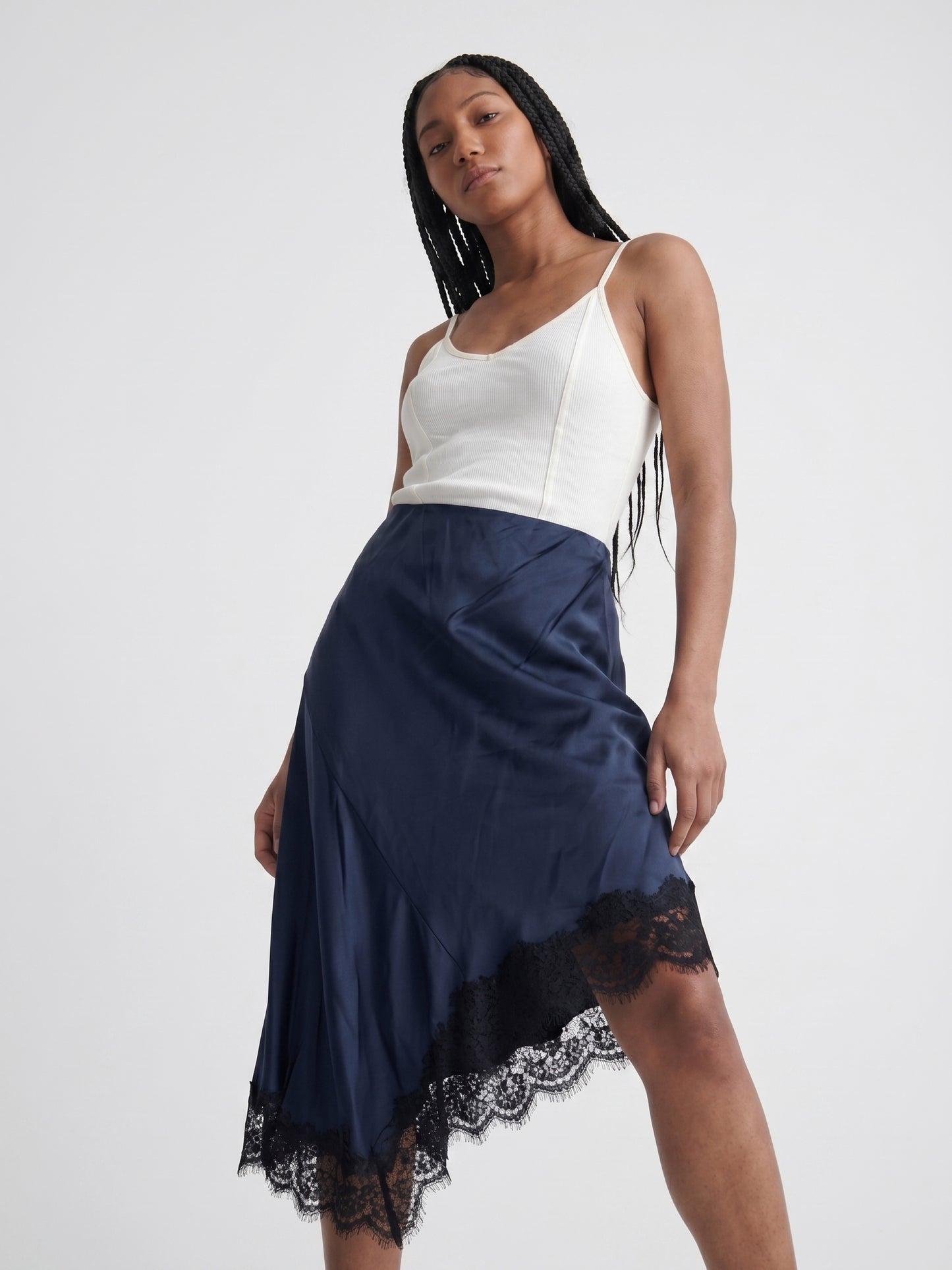 GONNA MIDNIGHT LACE