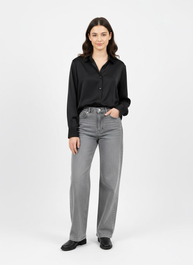 Jeans grigi a gamba dritta