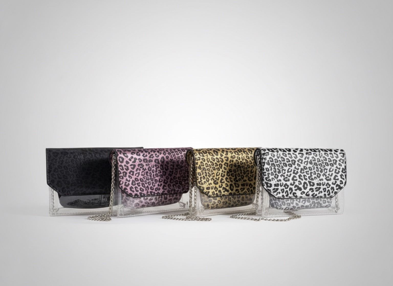 Clutch trasparente con chiusura metallica e stampa leopardata