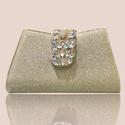 Clutch Glam con Cristalli – Eleganza Brillante